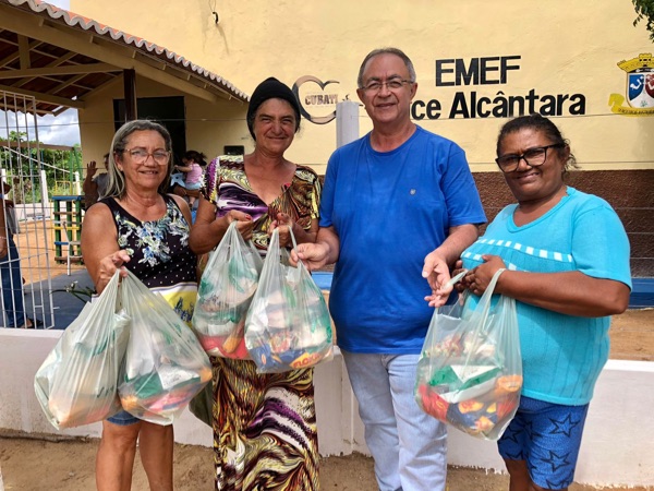 Semana Santa: Prefeitura de Cubati distribui peixe, fubá e macarrão para 4.000 pessoas carentes do município 


