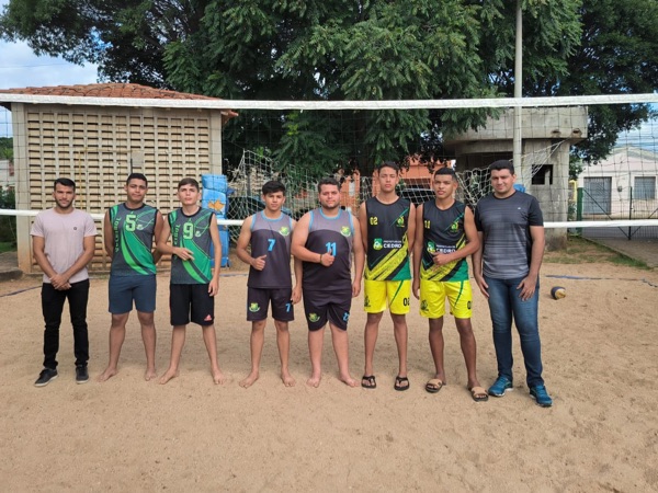 Vôlei de areia movimenta estudantes na fase municipal dos jogos escolares do Ceará 2023