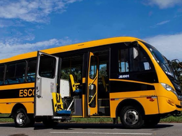 Prefeitura disponibilizará ônibus para estudantes prestarem vestibular da UECE