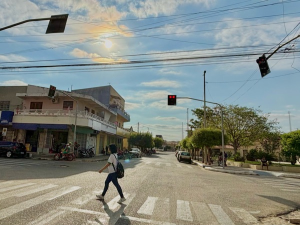 Prefeitura de Cedro alerta para o funcionamento dos semáforos no centro da cidade