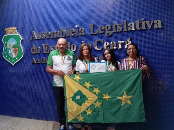 Estudantes de Cedro são destaques em premiação do Peteca 2024