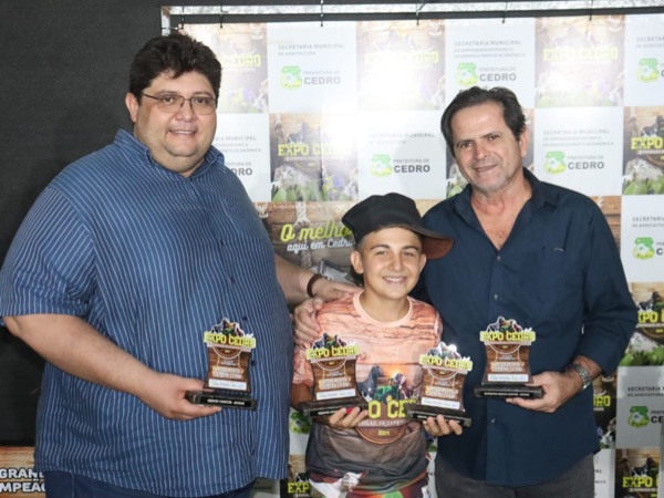 Criador mirim da zona rural se destaca com premiações na X ExpoCedro 2024