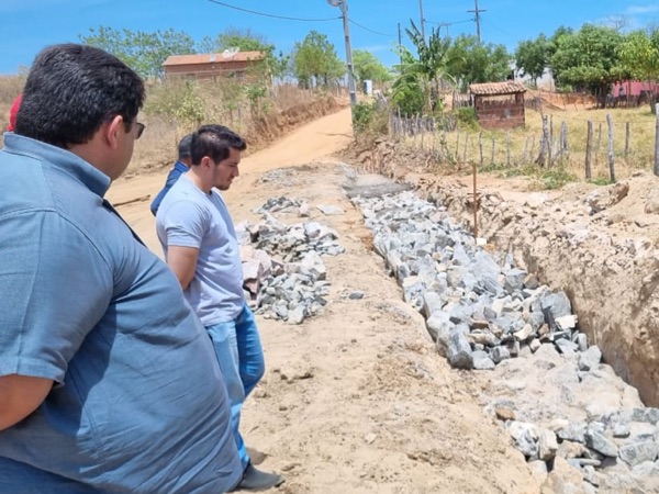 Obra da passagem molhada do Mamoeiro traz esperança para a comunidade rural