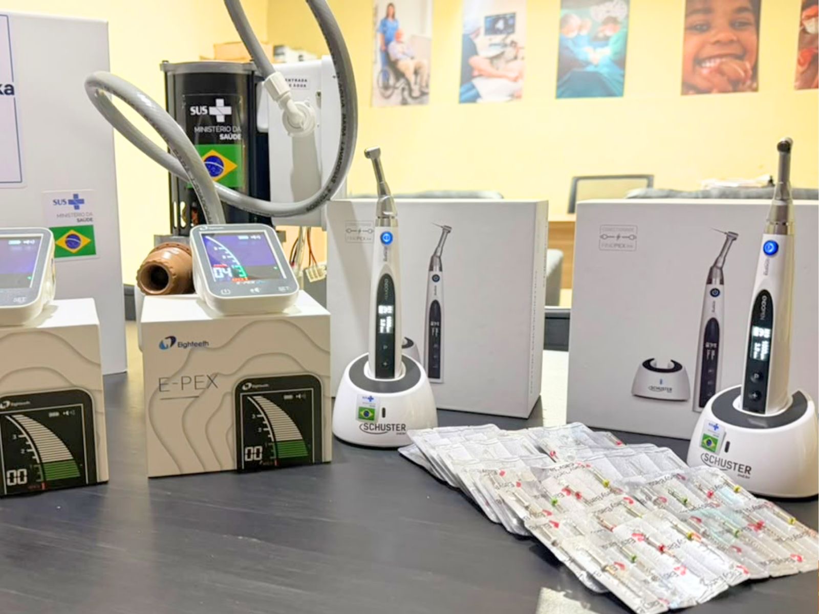 CEO de Monsenhor Tabosa recebe novos equipamentos para fortalecer atendimentos odontológicos.