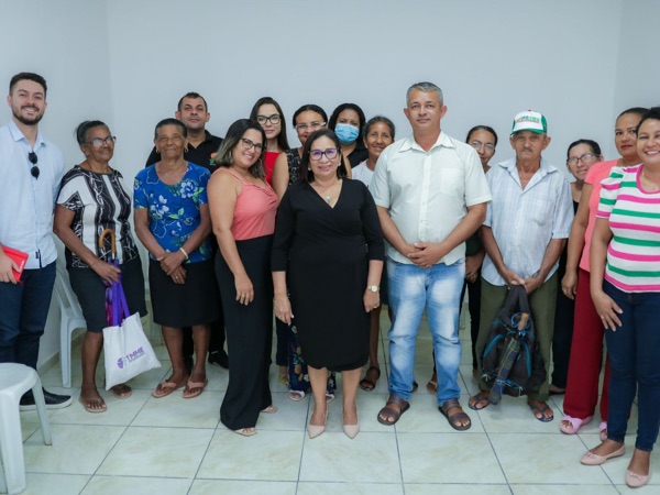 Paula Azevedo leva Regularização Fundiária para a Zona Rural de Paço do Lumiar