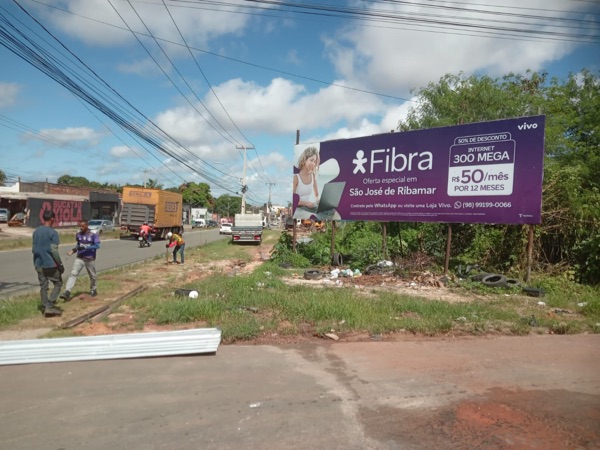 Prefeitura vai transformar ponto de descarte irregular em praça no Lima Verde

