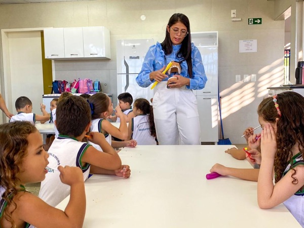 Ibicuitinga Promove Dia D do Mais Saúde Bucal em Unidades Municipais de Ensino